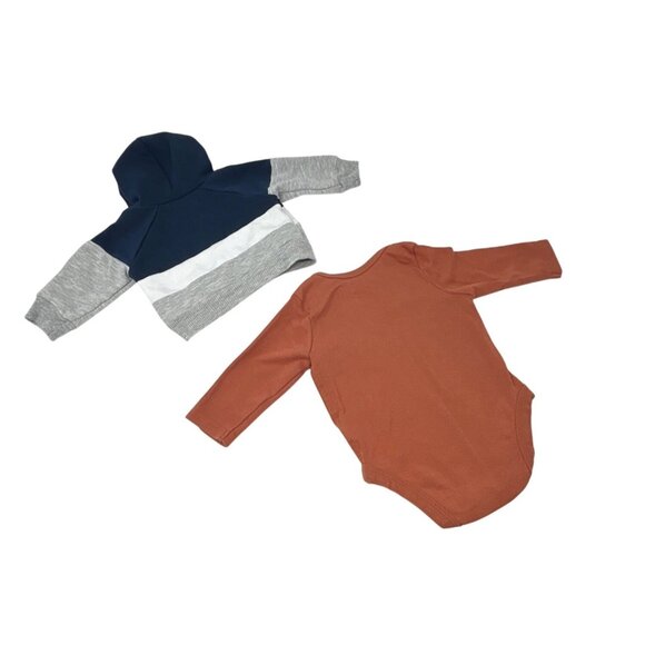 Baby Clothes - Bodysuits, Sweatshirt, Hat, Socks - Sizes 0-3M & 3-6M‎ - Picture 3 of 12